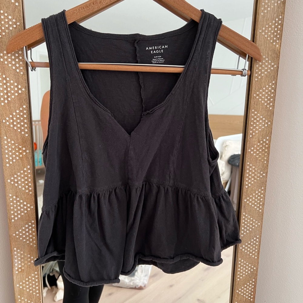 AE cropped tank